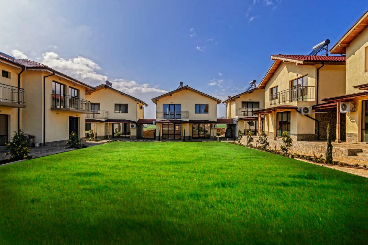 Alex Village Shkorpilovtsi Extérieur photo